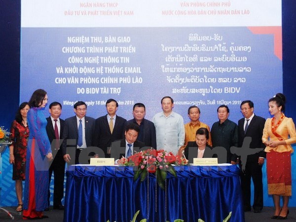 Ayuda Vietnam a desarrollo de tecnología de información de Laos  - ảnh 1