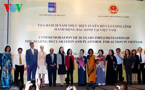 Celebra Vietnam 20 años del cumplimiento de Declaración y Plataforma de Acción de Beijing - ảnh 1