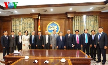 Vietnam y Mongolia fortalecen la cooperación parlamentaria - ảnh 1