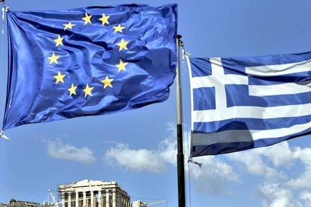 Aprueba Parlamento griego reformas a cambio de asistencia financiera   - ảnh 1