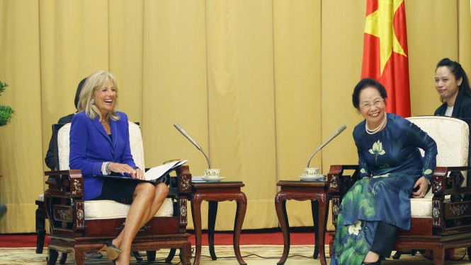 Estrechan Vietnam y Estados Unidos cooperación para la igualdad de género - ảnh 1