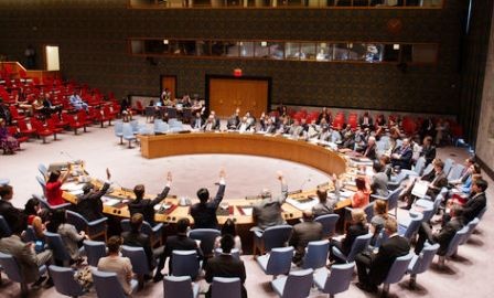 Consejo de Seguridad de la ONU aprueba acuerdo sobre tema nuclear iraní - ảnh 1