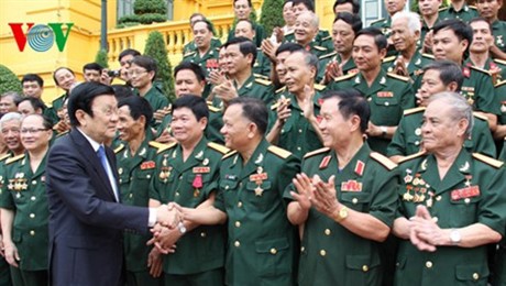 Agradece el pueblo vietnamita a los combatientes caídos por la Patria - ảnh 1