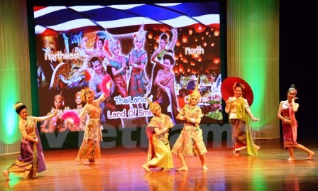 Festival de Música Tradicional de la ASEAN - ảnh 1