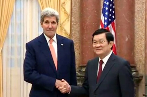 Recibe presidente de Vietnam a secretario de Estado norteamericano - ảnh 1