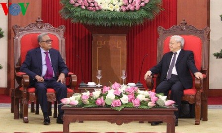 Dirigentes vietnamitas sostienen encuentros con presidente bangladesí  - ảnh 2