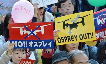 Japón aborda el plan de reubicación de base militar estadounidense en Okinawa - ảnh 1