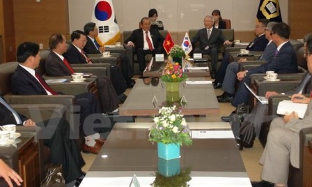 Presidente de la Corte Popular Suprema de Vietnam visita Corea del Sur - ảnh 1