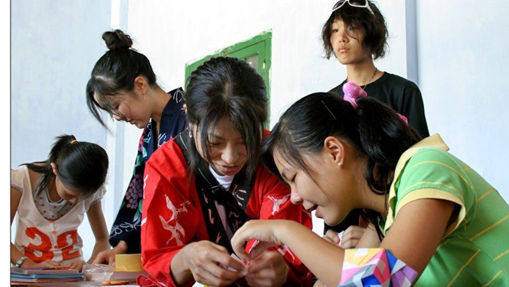 Intercambio cultural aumenta la compresión y cooperación Vietnam- Japón - ảnh 1