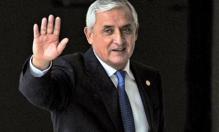 Congreso de Guatemala acepta la renuncia del presidente Otto Pérez Molina - ảnh 1