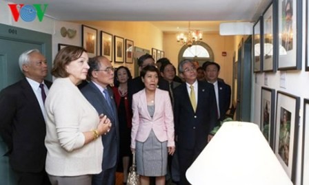 Presidente del Parlamento vietnamita comienza su visita a Estados Unidos - ảnh 2