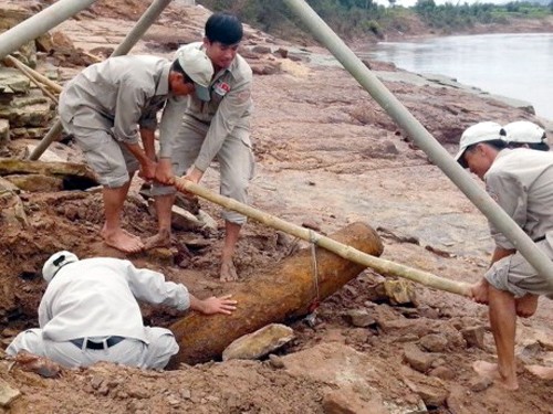 Mecanismo eficiente para superar consecuencias de explosivos en Quang Tri - ảnh 2