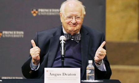 Angus Deaton, ganador del premio Nobel de Economía 2015 - ảnh 1