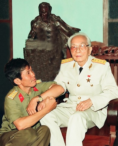 La humildad del General Vo Nguyen Giap en los ojos del fotógrafo Tran Hong - ảnh 3