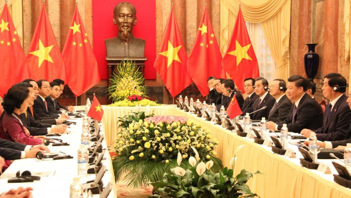 Vietnam aboga por afianzar la asociación estratégica y la cooperación integral con China - ảnh 2