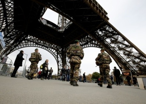 Atentados terroristas en París causan más de 150 muertos - ảnh 2