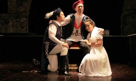 “Hamlet” de Shakespeare en el Teatro Dramático Nacional - ảnh 3