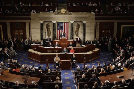 Cámara de Representantes de EEUU aprueba ley de control de ingresos - ảnh 1