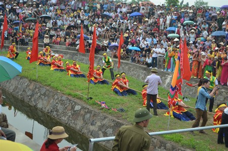 El juego de la soga, décimo patrimonio cultural inmaterial de la Humanidad en Vietnam - ảnh 1