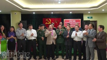 Conmemoran en Rusia la fundación del Ejército Popular de Vietnam  - ảnh 1