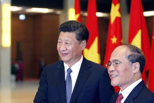 Presidente del Parlamento vietnamita comienza visita de amistad a China - ảnh 1