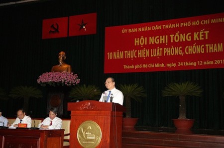 Revisa Vietnam 10 años del despliegue de la ley contra la corrupción  - ảnh 1