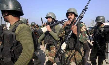 Líder talibán dirige ataque terrorista contra universidad pakistaní - ảnh 1