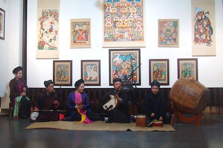 Exhiben patrimonios sobre pinturas populares en Hanoi - ảnh 1
