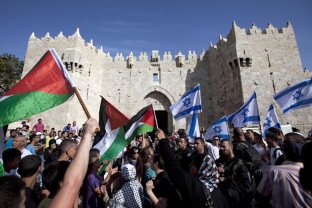Francia e Israel debaten sobre Conferencia de paz para asuntos Israel-Palestina - ảnh 1