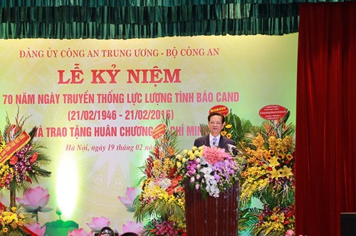 Primer ministro asiste al aniversario 70 del Servicio Secreto de Vietnam - ảnh 1