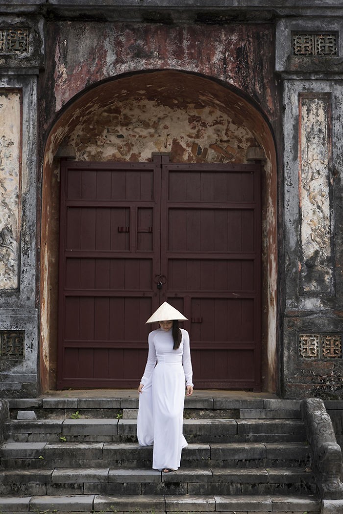 Inconfundible belleza de Ao Dai, vestido tradicional de mujeres vietnamitas  - ảnh 2