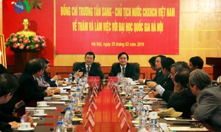 Presidente vietnamita urge mayor contribución de la Universidad Nacional de Hanoi  - ảnh 1