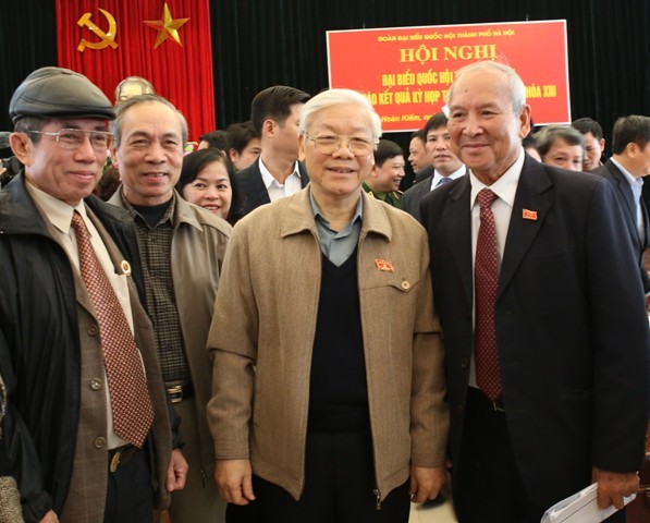 Mantiene líder partidista vietnamita contacto con electorado capitalino - ảnh 1