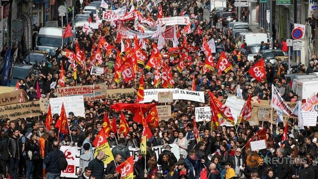 Masiva manifestación en Francia en contra de reforma laboral - ảnh 1