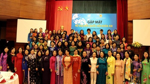 Vietnam por mayor porcentaje de mujeres en organismos electivos - ảnh 1