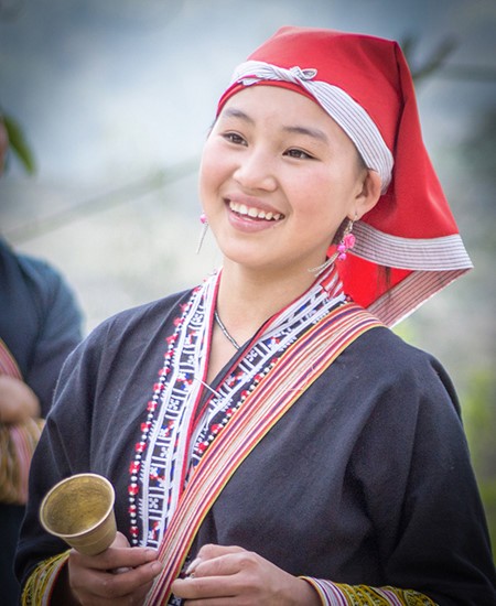 La belleza de las mujeres étnicas en Lao Cai - ảnh 8