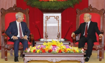 Consolidan relaciones de cooperación entre Vietnam y Francia - ảnh 1