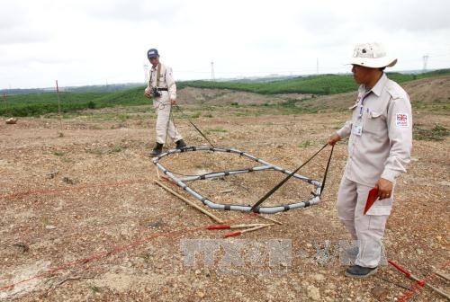 Vietnam se esfuerza por mitigar secuelas de bombas y minas remanentes  - ảnh 2