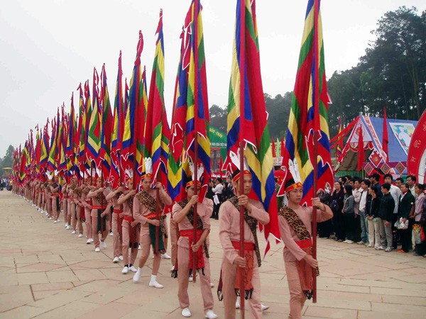 Conmemoración de los Reyes Hung, de vuelta al origen de los vietnamitas - ảnh 2