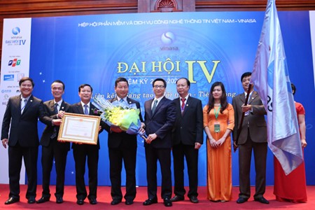 Promueven el desarrollo de software y servicios informáticos de Vietnam - ảnh 1
