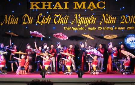 Inaugurada temporada turística de Thai Nguyen 2016 - ảnh 1