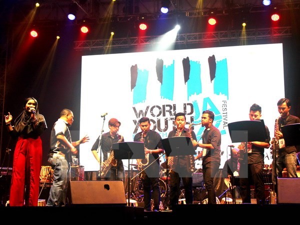 Vietnam participa en el Festival de jazz para jóvenes 2016 en Malasia - ảnh 1