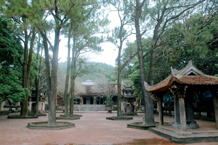 Pagoda Con Son, un relevante centro cultural y espiritual  - ảnh 2