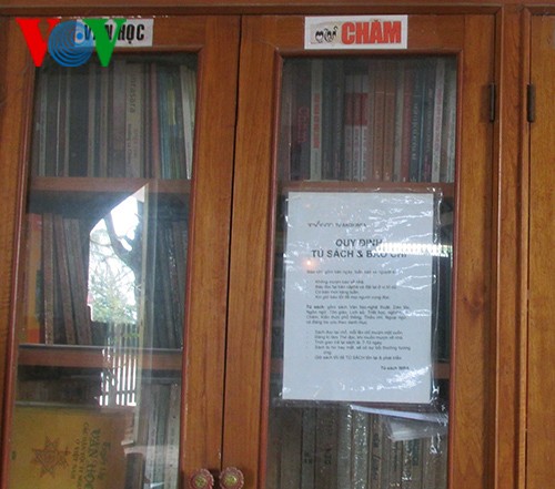 Biblioteca de Inrahani preserva valiosos libros de la etnia Cham - ảnh 1