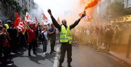 El Gobierno de Francia se enfrenta a otra semana de huelgas y protestas - ảnh 1