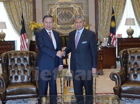 Ministro de Seguridad Pública de Vietnam visita Malasia - ảnh 1