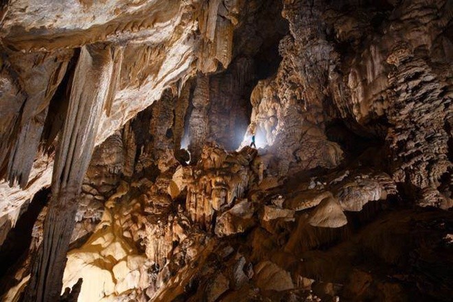 Nuevas cavernas descubrietas en provincia centrovietnamita  - ảnh 6