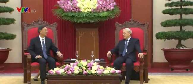 Líder político de Vietnam reitera política de amistad con China  - ảnh 1