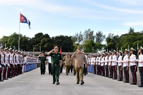 Vietnam y Cuba consolidan relaciones en materia de defensa - ảnh 1