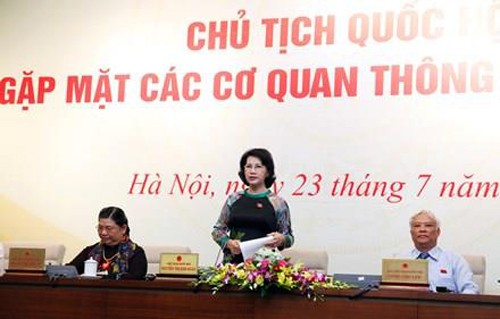 Parlamento vietnamita comprometido a incrementar supervisión de deudas públicas - ảnh 1